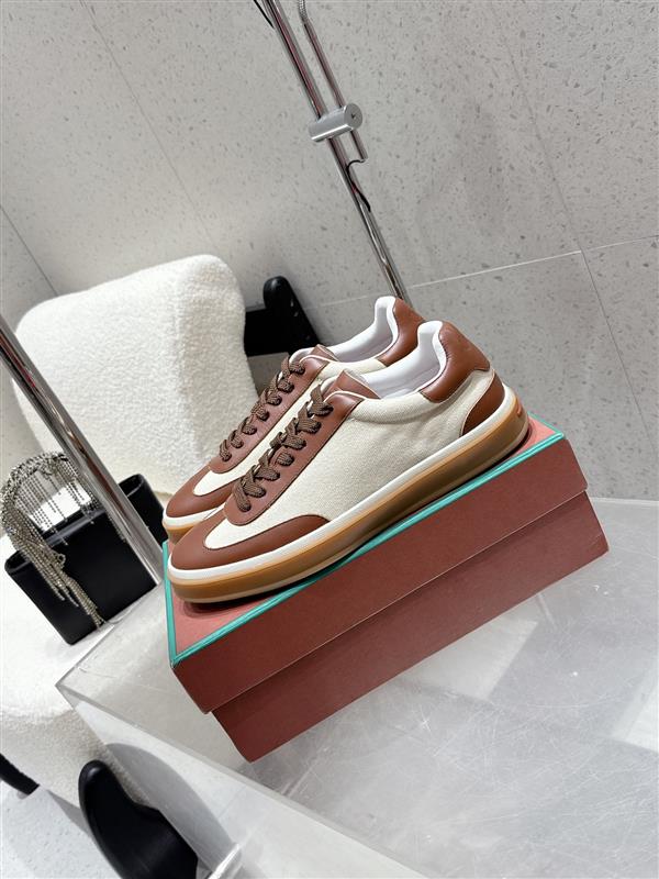 20251128153657414 310